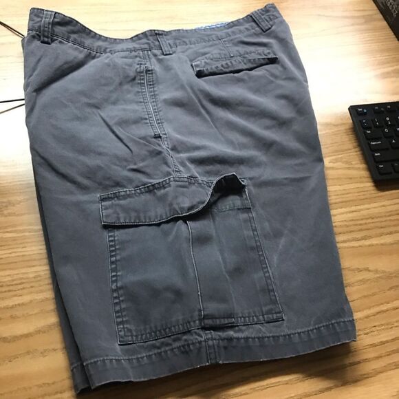 Chaps by Ralph Lauren blue cargo shorts see pics size 38 - Picture 5 of 6